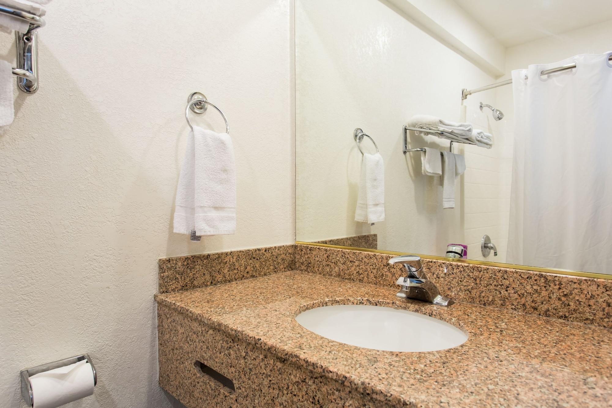 Hotel Rodeway &